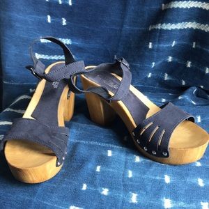 Platform ankle strap blue suede heels size 8